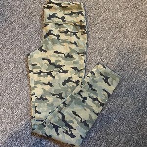 Primark camo leggings